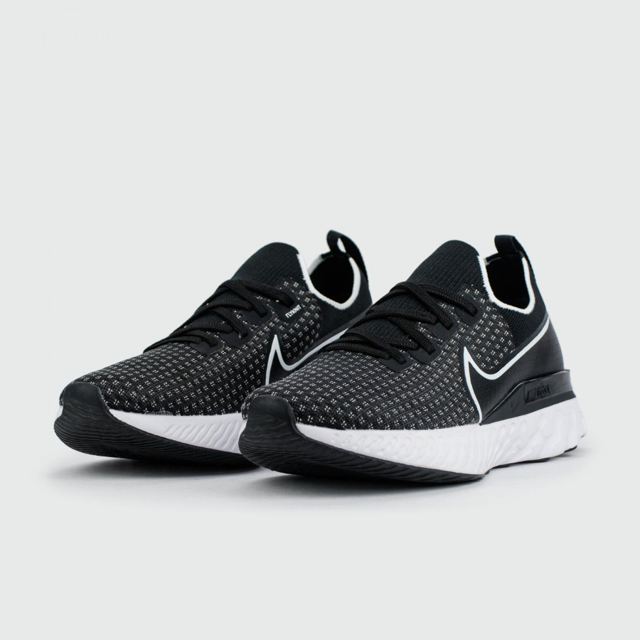 кроссовки Nike React Infinity Run Flyknit Black / White
