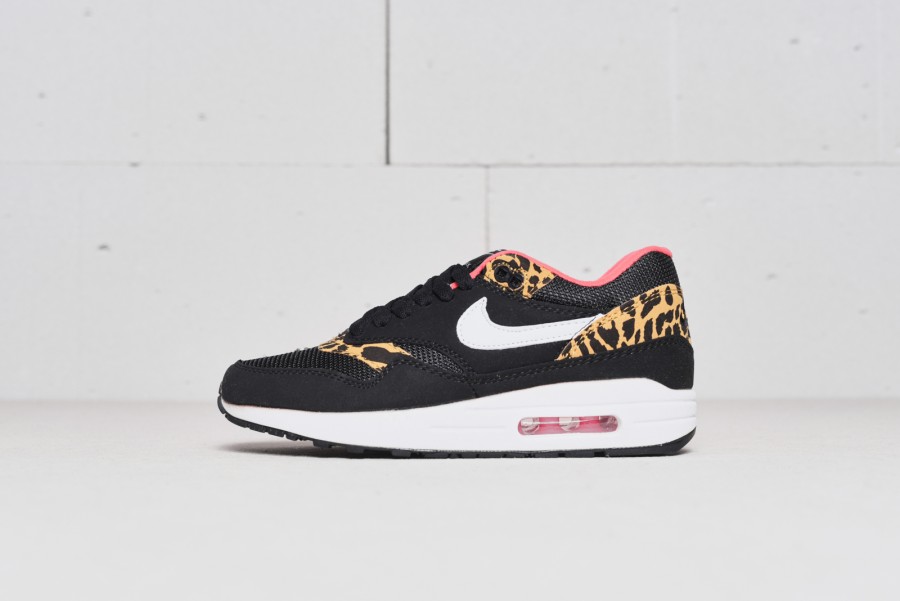 Кроссовки Nike Air Max 1