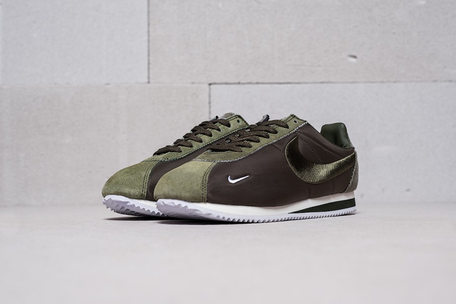 Кроссовки Nike Classic Cortez SP