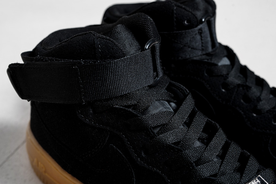 Кроссовки Nike Air Force 1