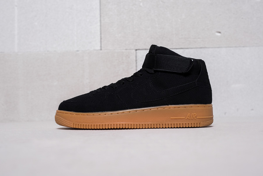 Кроссовки Nike Air Force 1