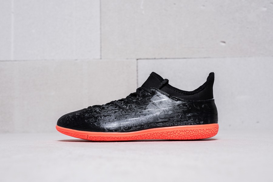 Футбольная обувь Adidas Х 16.3 IC