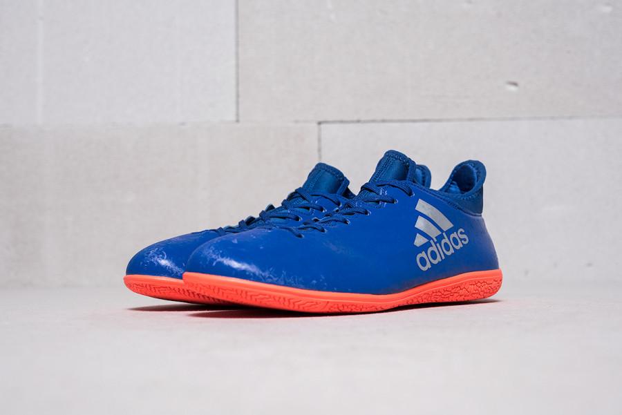 Футбольная обувь adidas X 16.3 IC
