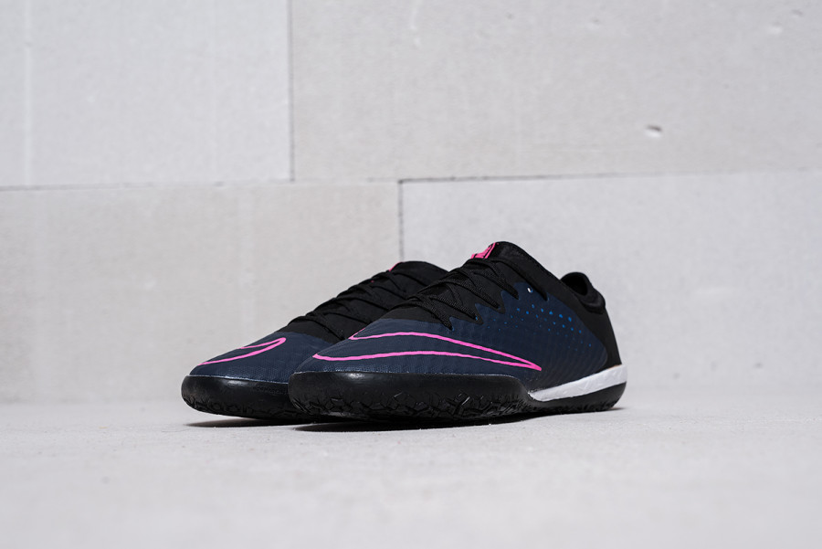 Футбольная обувь Nike Mercurial X Finale Street IC