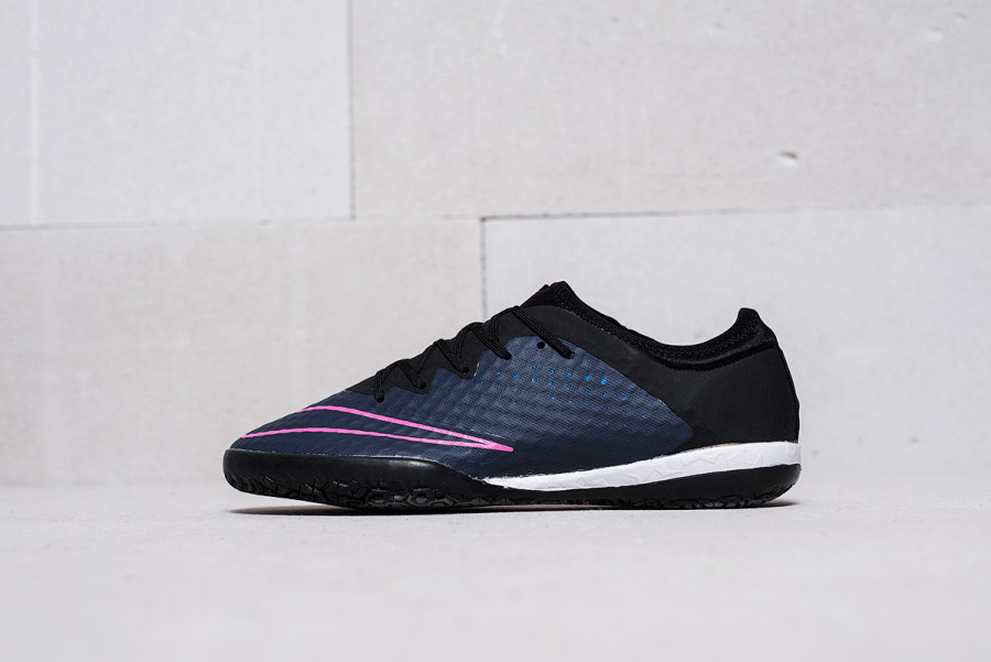 Футбольная обувь Nike Mercurial X Finale Street IC