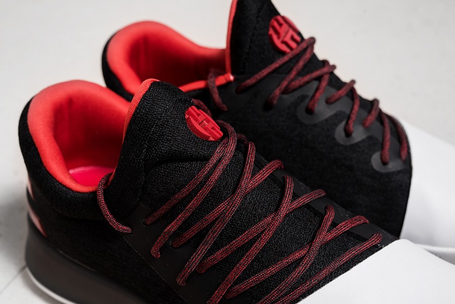 Кроссовки Adidas Harden Vol.1