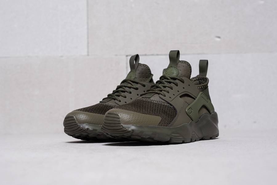 Кроссовки Nike Air Huarache Run Ultra