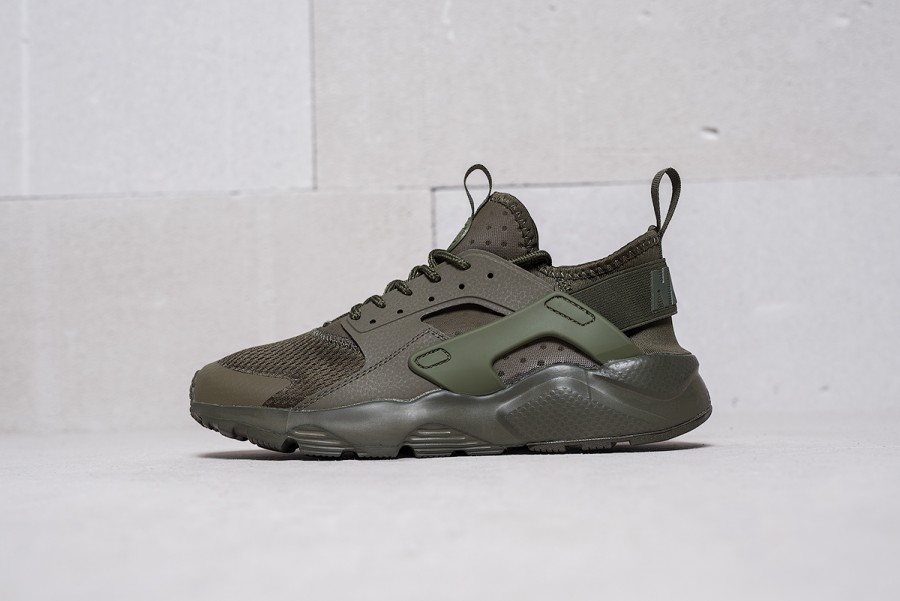 Кроссовки Nike Air Huarache Run Ultra