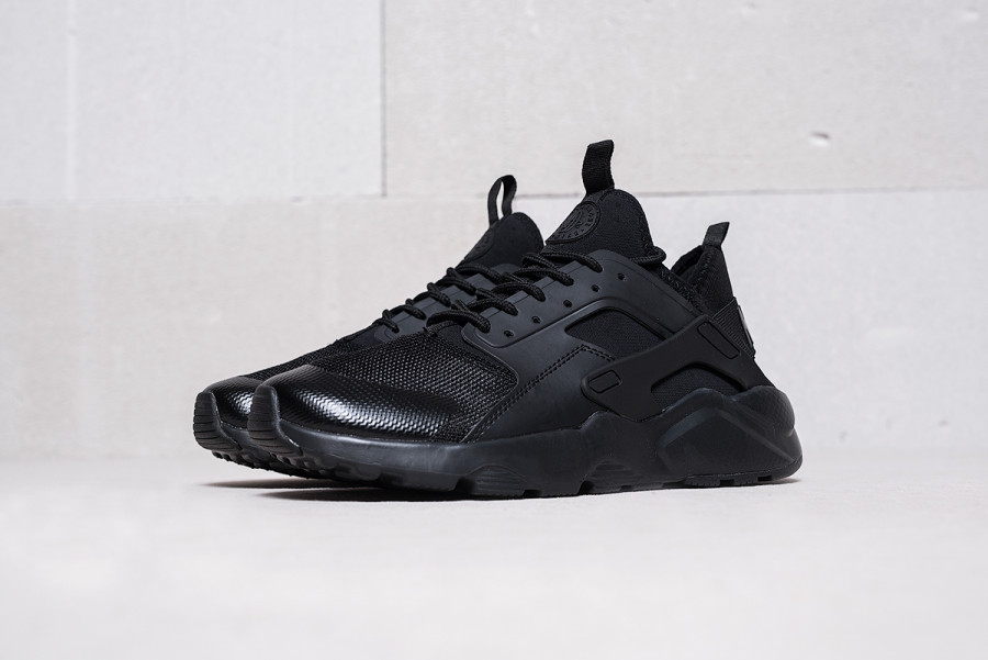 Кроссовки Nike Air Huarache Run Ultra