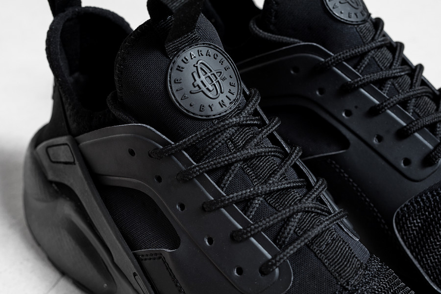 Кроссовки Nike Air Huarache Run Ultra