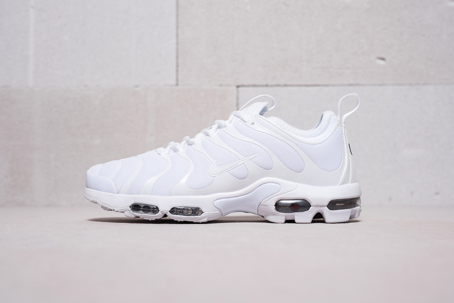 Кроссовки Nike Air Max Plus Tn Ultra