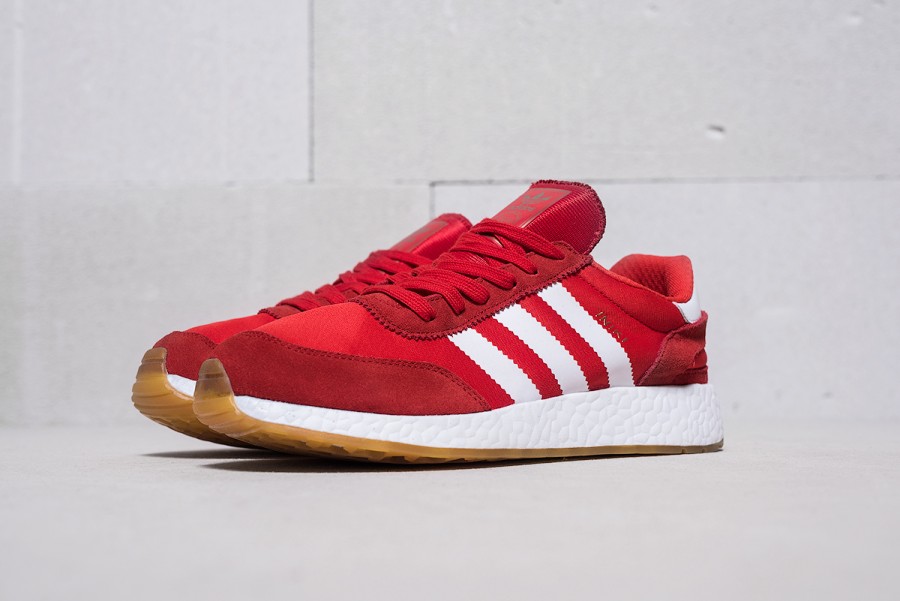 Кроссовки Adidas Iniki Runner Boost