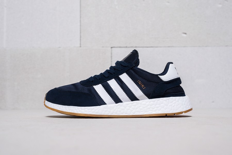 Кроссовки Adidas Iniki Runner Boost