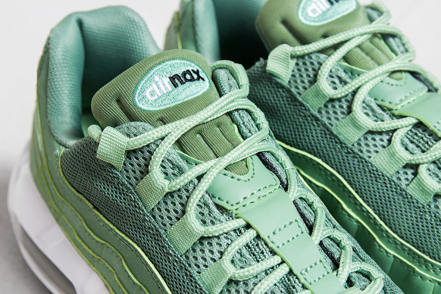 Кроссовки Nike Air Max 95