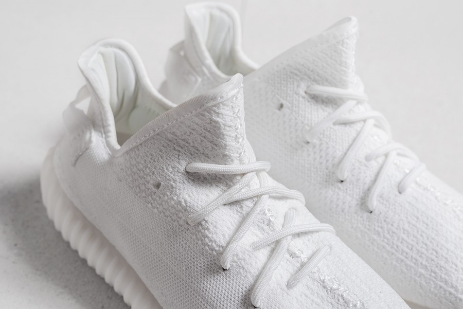 Кроссовки Adidas Yeezy 350 boost