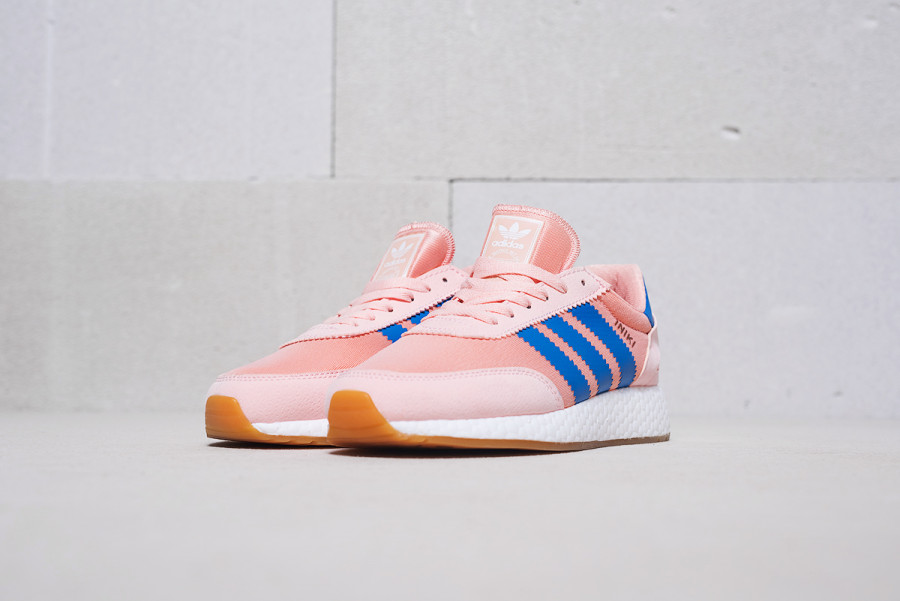 Кроссовки Adidas Iniki Runner Boost