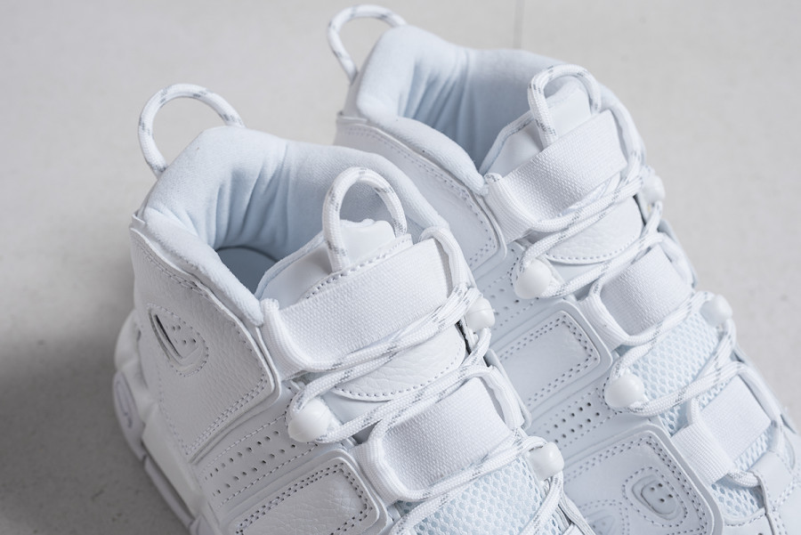 Кроссовки Nike Air More Uptempo