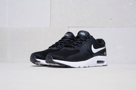 Кроссовки Nike Air Max Zero