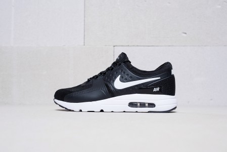Кроссовки Nike Air Max Zero