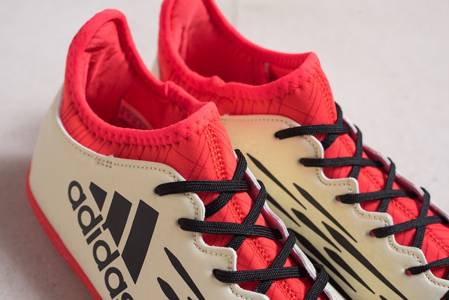 Футбольная обувь Adidas X 16.3 IC
