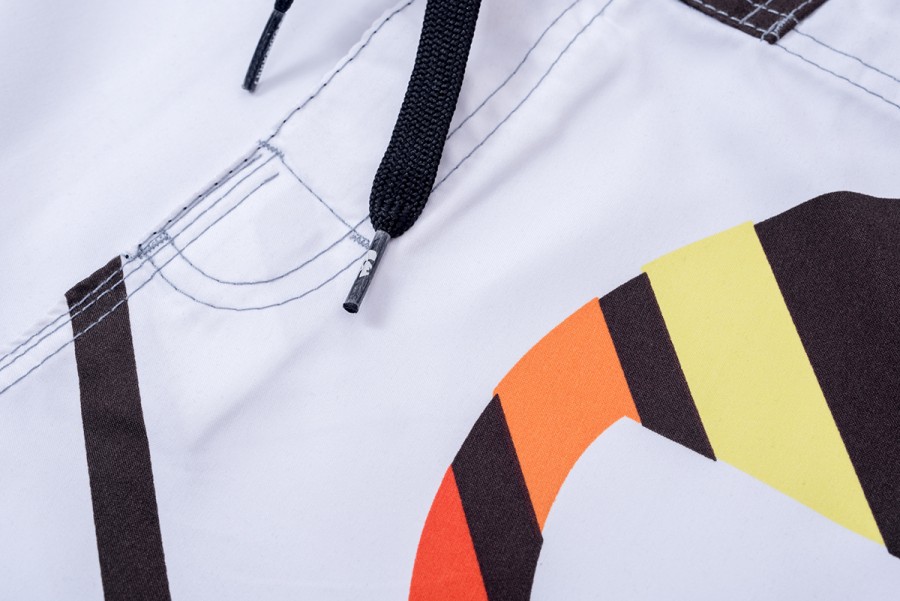 Шорты Quiksilver
