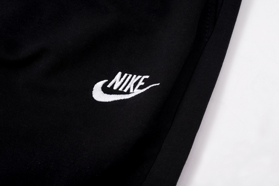 Брюки спортивные Nike