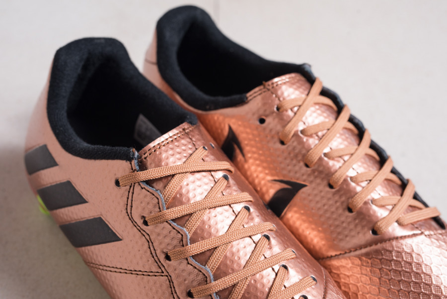 Футбольная обувь Adidas MESSI 15.3 FG