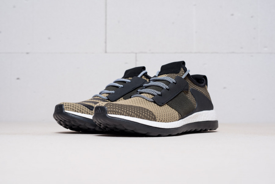 Кроссовки Adidas Consortium Day One Pure Boost ZG