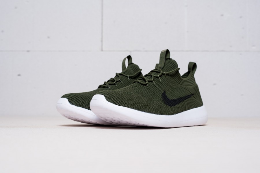 Кроссовки Nike Roshe Two Flyknit V2