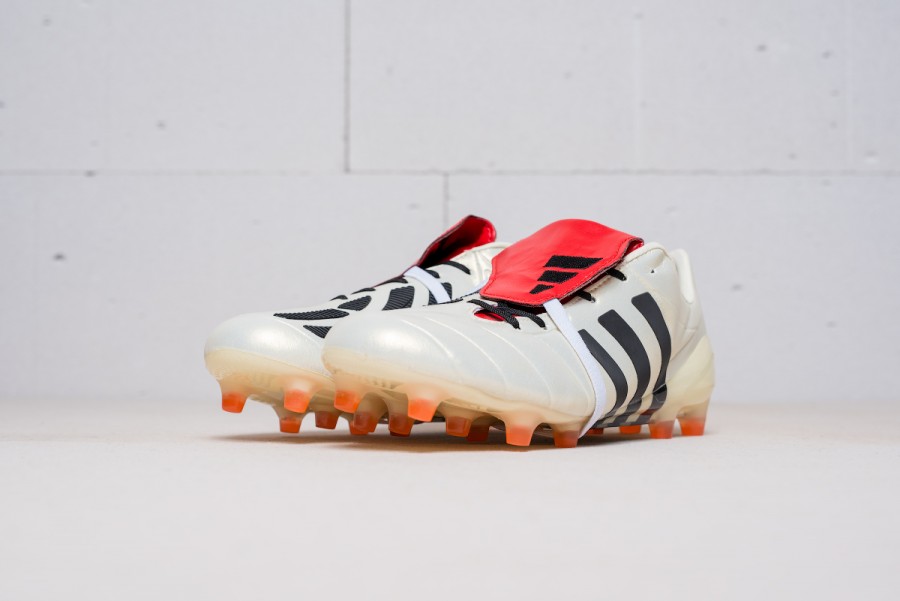 Футбольная обувь Adidas Predator Mania Champagne FG
