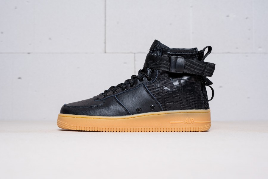 Кроссовки Nike SF Air Force 1 Mid