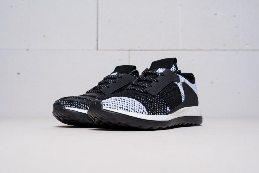 Кроссовки Adidas Consortium Day One Pure Boost ZG