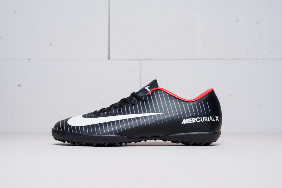 Футбольная обувь Nike Mercurial Victory VI TF