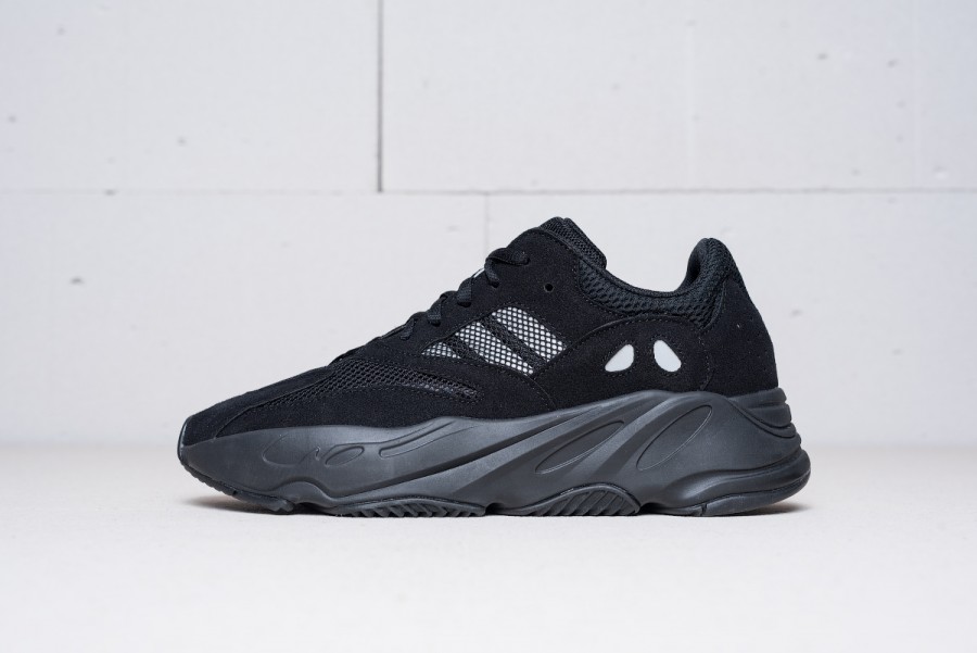 Кроссовки Adidas Yeezy Wave Runner 700