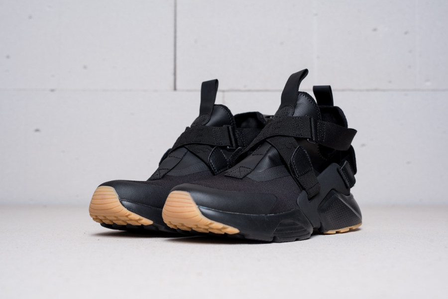 Кроссовки Nike Air Huarache Raid Hybrid