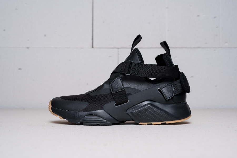 Кроссовки Nike Air Huarache Raid Hybrid