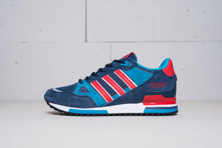 Кроссовки Adidas ZX 750