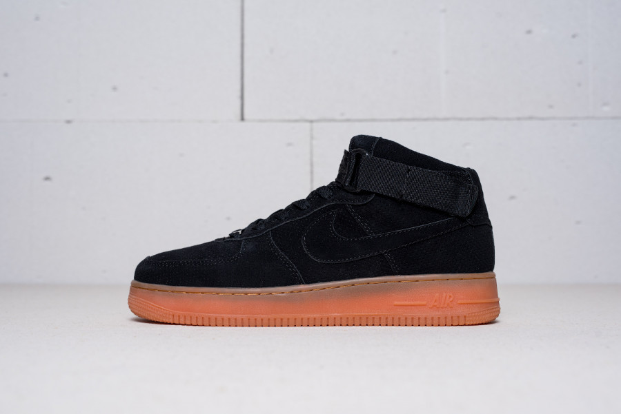Кроссовки Nike Air Force 1
