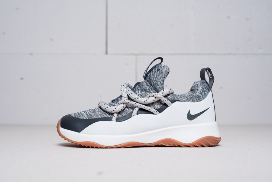 Кроссовки Nike City Loop