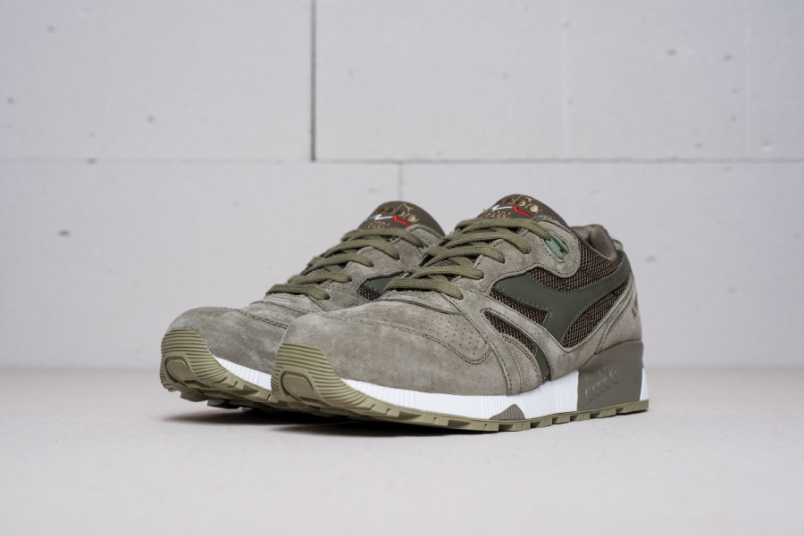 Кроссовки Diadora N9000