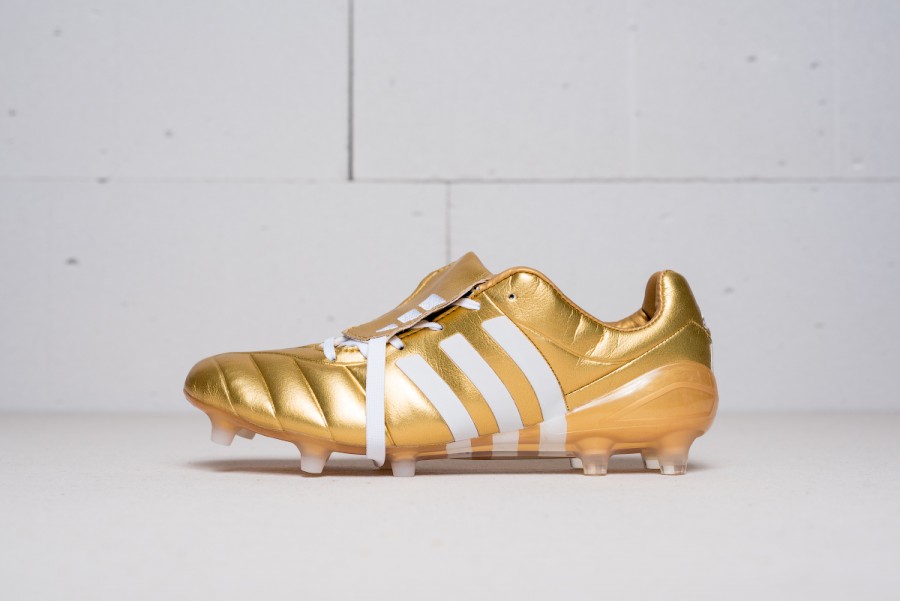 Футбольная обувь Adidas Predator Mania Champagne FG
