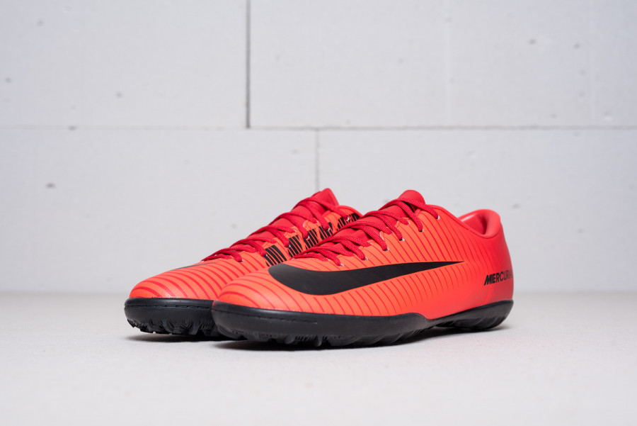 Футбольная обувь Nike Mercurial Victory VI TF