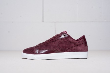 Кроссовки Nike SB Blazer Low
