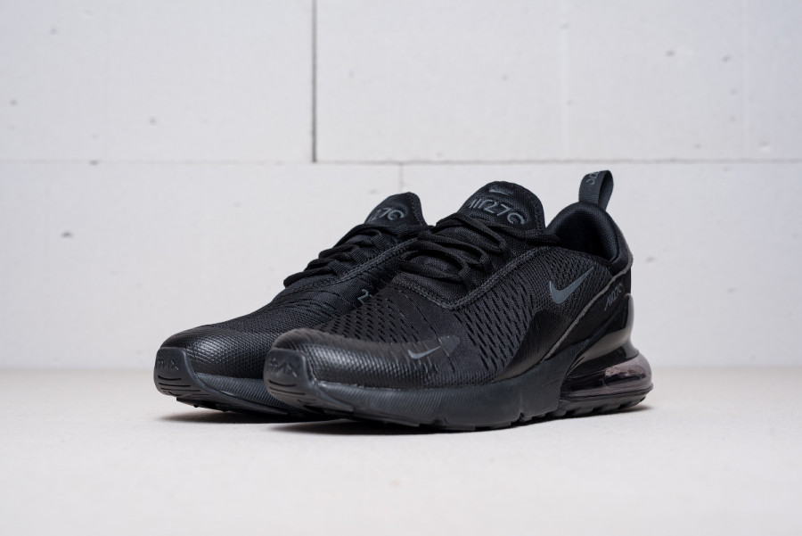 Кроссовки Nike Air Max 270