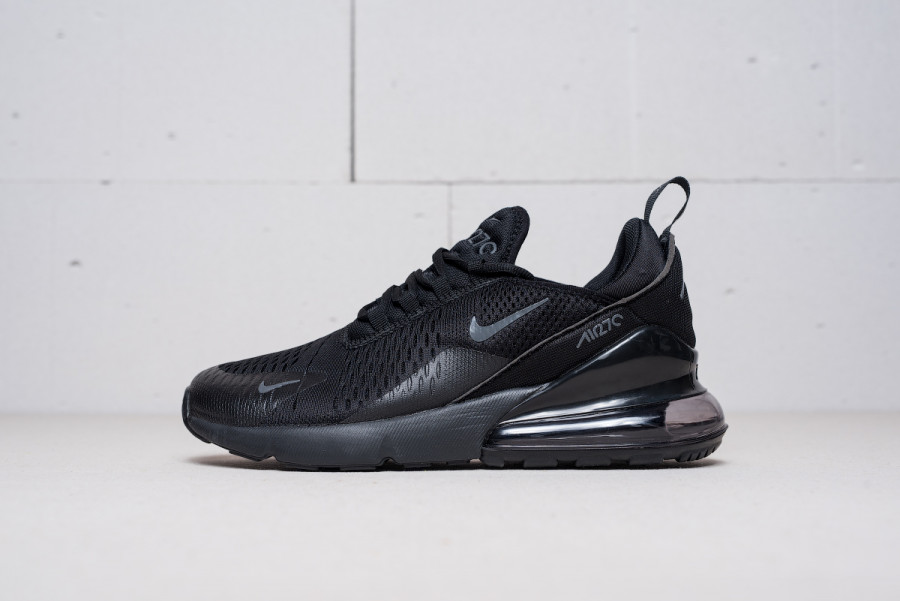 Кроссовки Nike Air Max 270