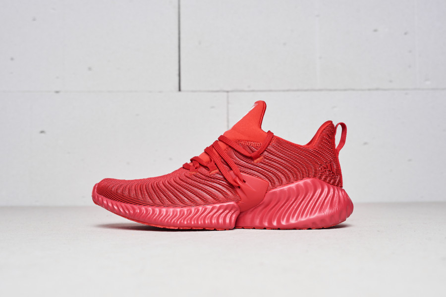 Кроссовки Adidas AlphaBounce Instinct