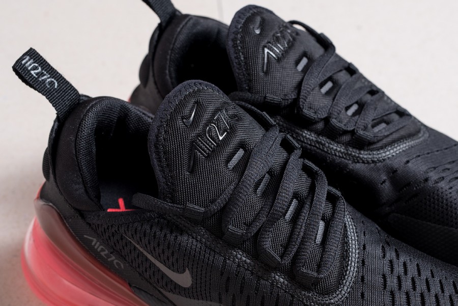 Кроссовки Nike Air Max 270