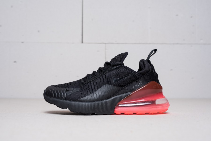 Кроссовки Nike Air Max 270
