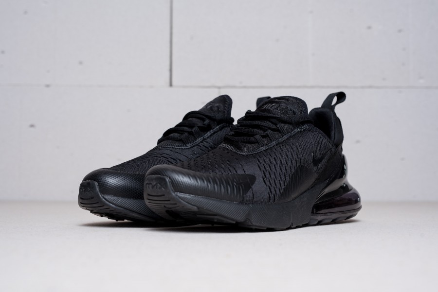 Кроссовки Nike Air Max 270