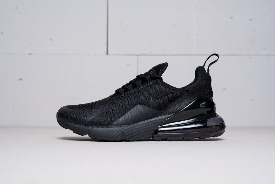 Кроссовки Nike Air Max 270